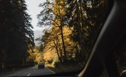 Pourquoi louer une voiture change complètement votre voyage en Crète